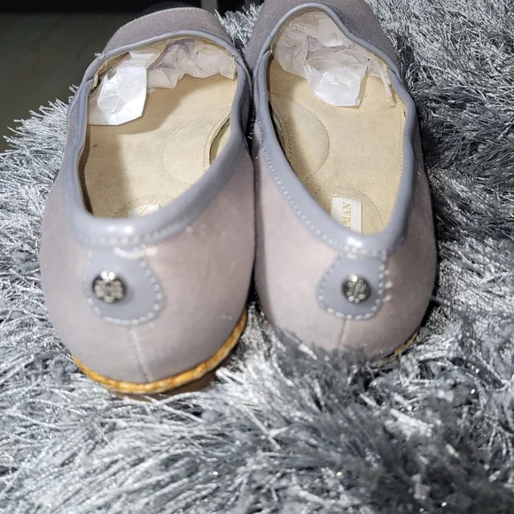 Flats - Picture 5 of 5